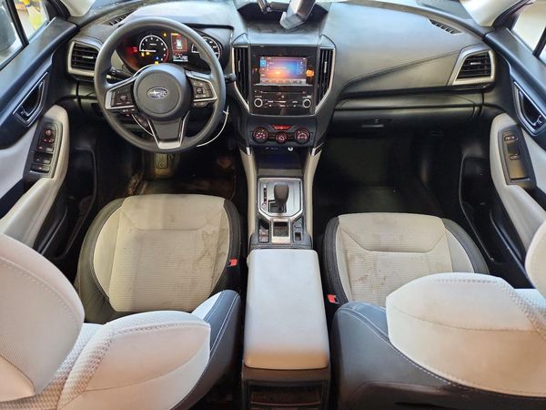2021 SUBARU FORESTER Base