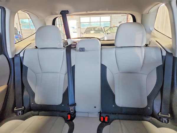 2021 SUBARU FORESTER Base