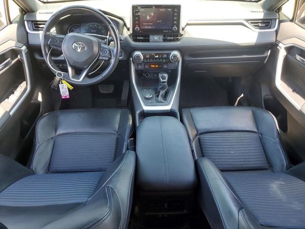 2020 TOYOTA RAV4 XSE HV