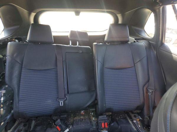 2020 TOYOTA RAV4 XSE HV