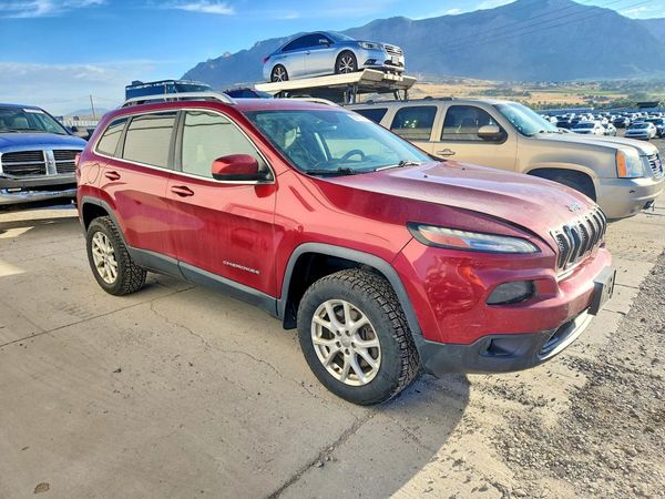 2015 JEEP CHEROKEE LATITUDE 4X4