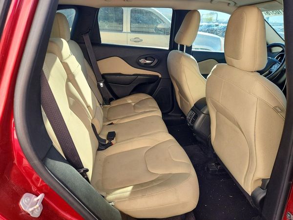 2015 JEEP CHEROKEE LATITUDE 4X4