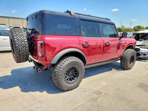 2025 FORD BRONCO