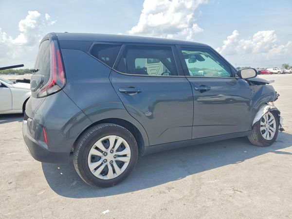 2024 KIA SOUL LX, S