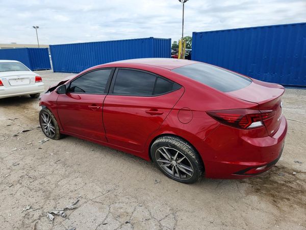 2019 HYUNDAI ELANTRA SE