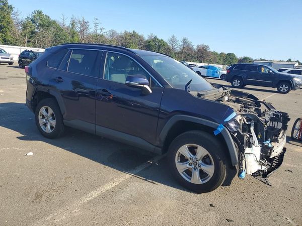 2019 TOYOTA RAV4 XLE / XLE Premium 4WD