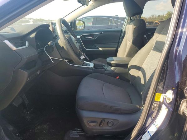 2019 TOYOTA RAV4 XLE / XLE Premium 4WD