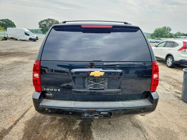 2013 CHEVROLET TAHOE LT