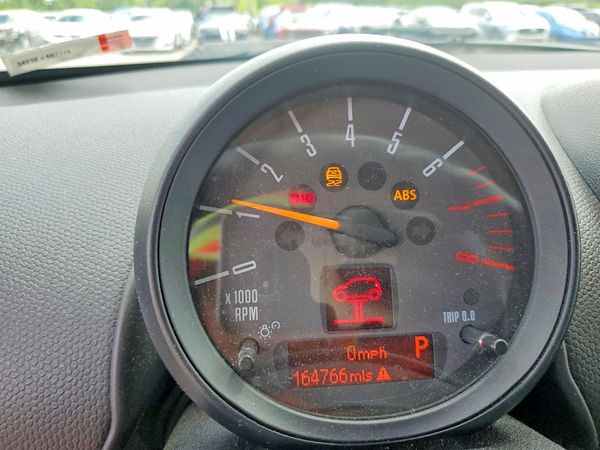 2015 MINI COOPER