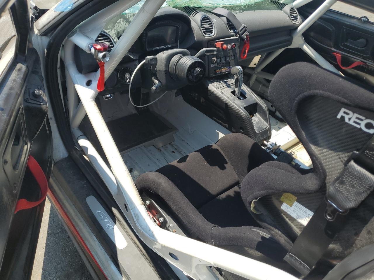 2020 PORSCHE CAYMAN GT4