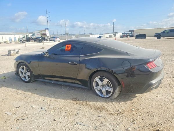 2026 FORD MUSTANG I4