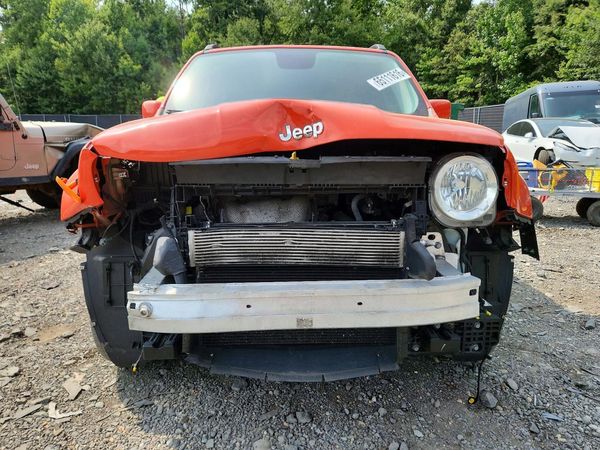 2017 JEEP RENEGADE LATITUDE 4X4