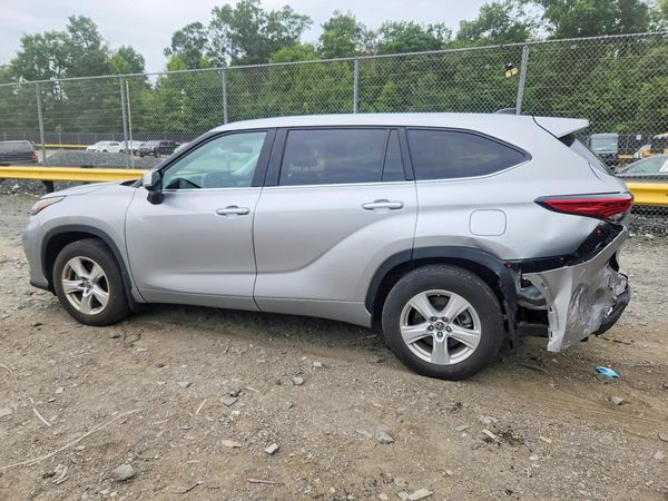 2022 TOYOTA HIGHLANDER