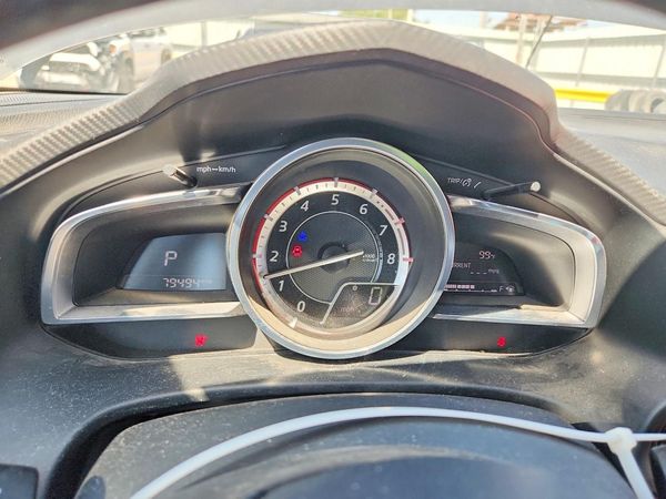 2014 MAZDA 3