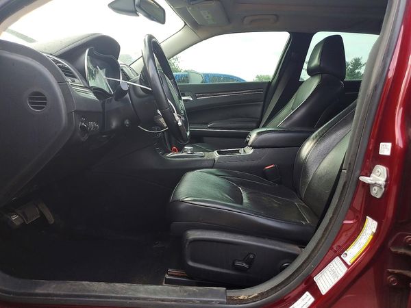 2019 CHRYSLER 300