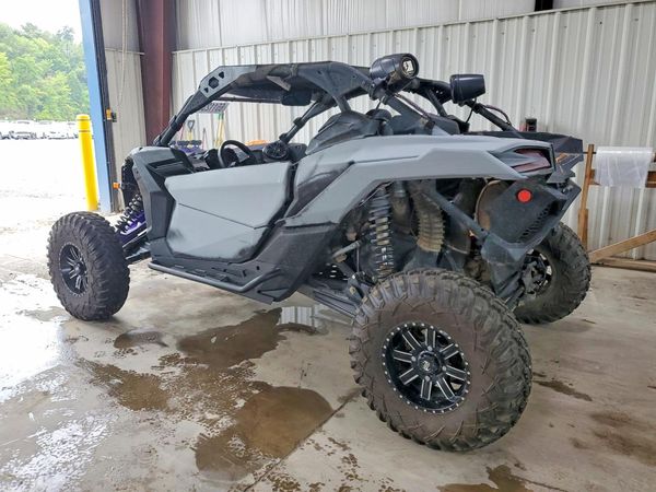 2017 CAN-AM MAVERICK X3 XDS DPS