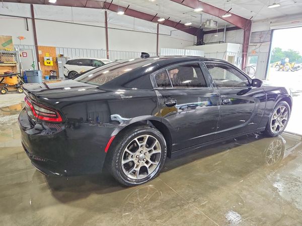 2017 DODGE CHARGER SXT