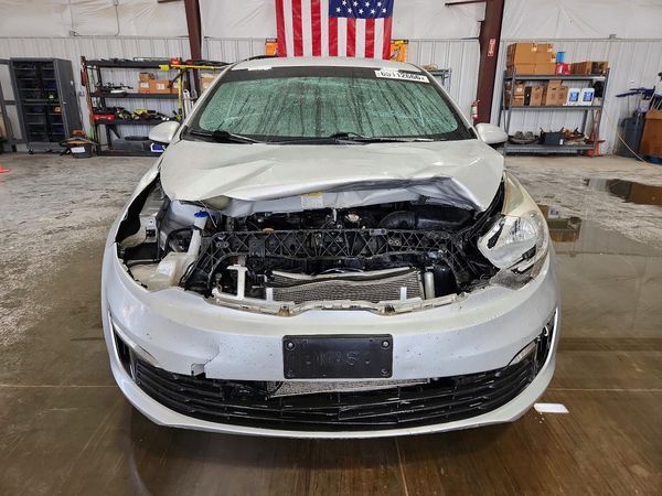 2017 KIA RIO LX