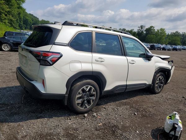 2025 SUBARU FORESTER Premium Base