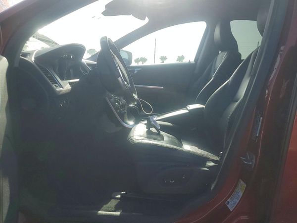 2016 VOLVO XC60
