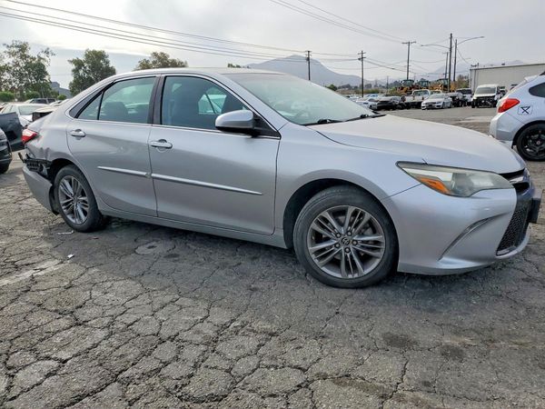2015 TOYOTA CAMRY