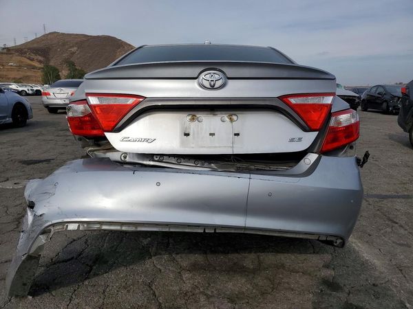 2015 TOYOTA CAMRY