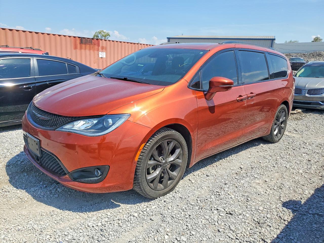 2018 CHRYSLER PACIFICA