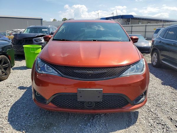 2018 CHRYSLER PACIFICA