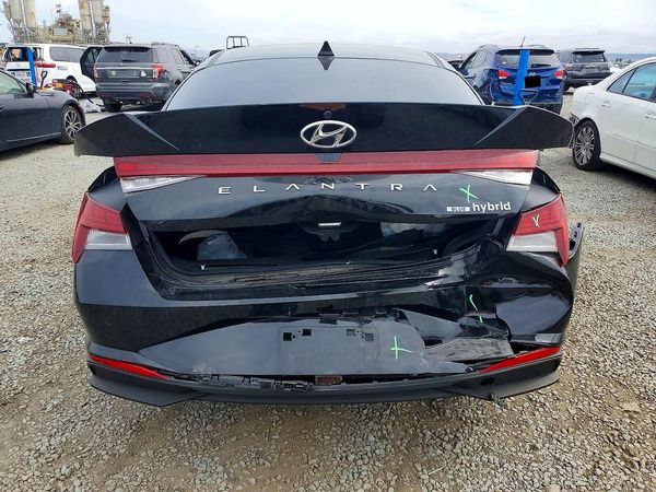 2023 HYUNDAI ELANTRA Blue