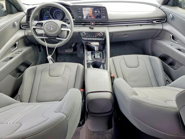 2023 HYUNDAI ELANTRA Blue