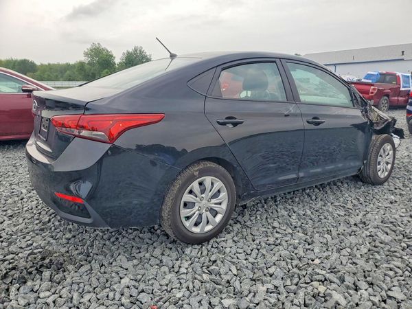 2022 HYUNDAI ACCENT