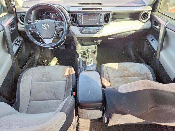 2017 TOYOTA RAV4 XLE