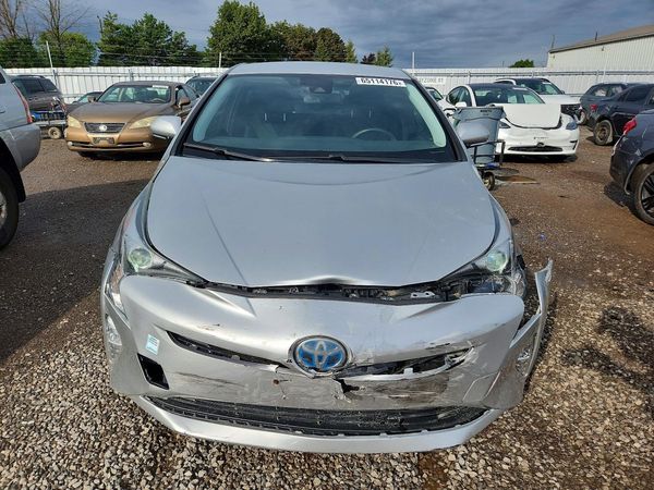 2018 TOYOTA PRIUS