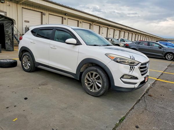 2017 HYUNDAI TUCSON