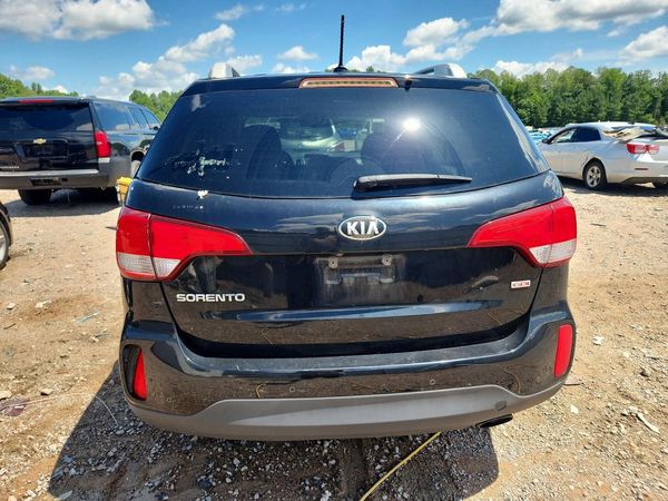 2015 KIA SORENTO GL