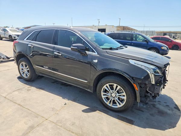 2020 CADILLAC XT5
