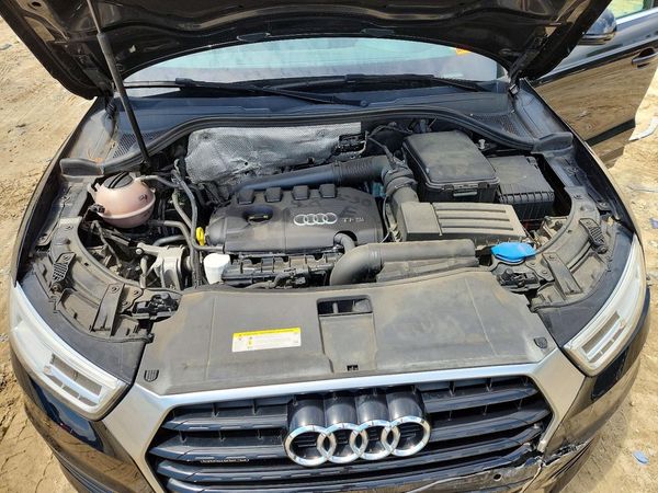2016 AUDI Q3