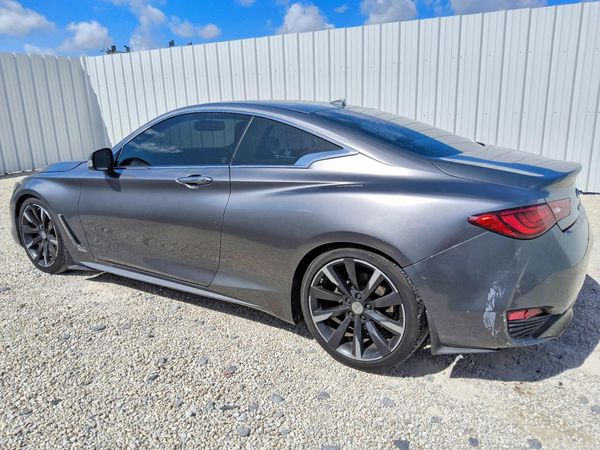 2017 INFINITI Q60