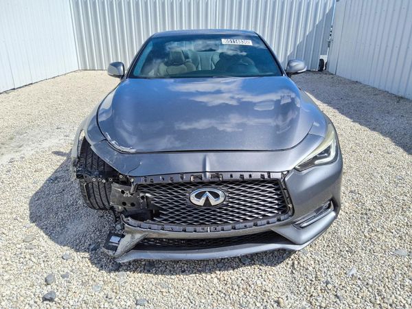 2017 INFINITI Q60