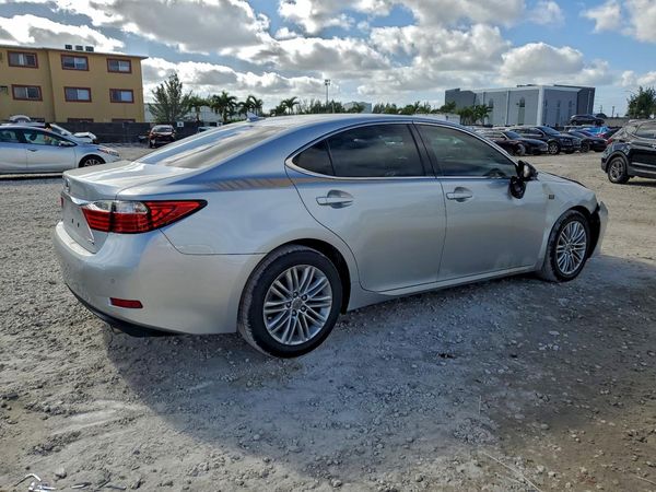 2014 LEXUS ES
