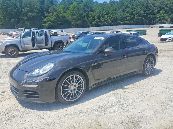 2016 PORSCHE PANAMERA Base (2WD), 4 (4WD)