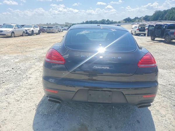 2016 PORSCHE PANAMERA Base (2WD), 4 (4WD)