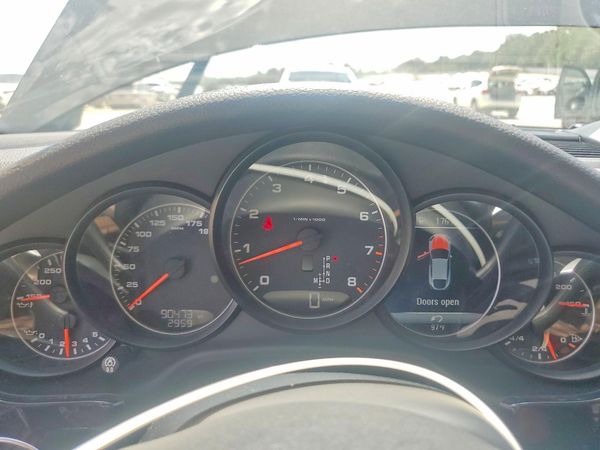 2016 PORSCHE PANAMERA Base (2WD), 4 (4WD)