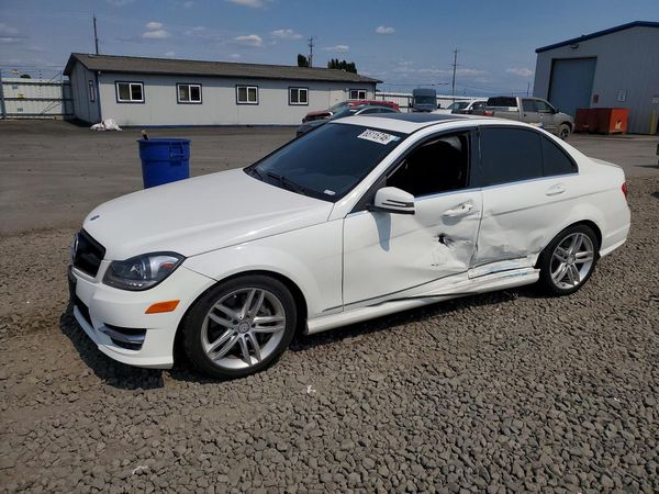 2013 MERCEDES-BENZ C C300