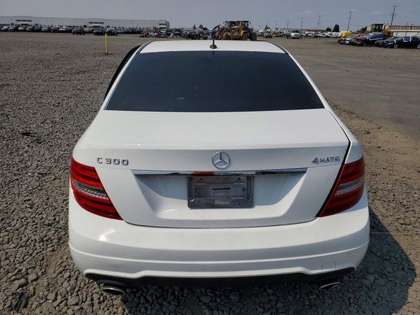 2013 MERCEDES-BENZ C C300