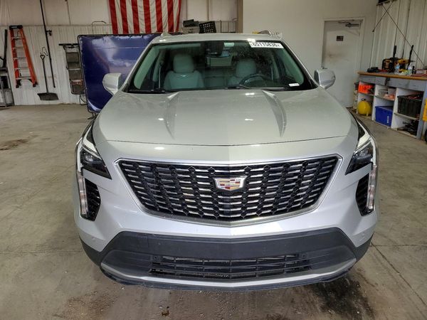 2021 CADILLAC XT4