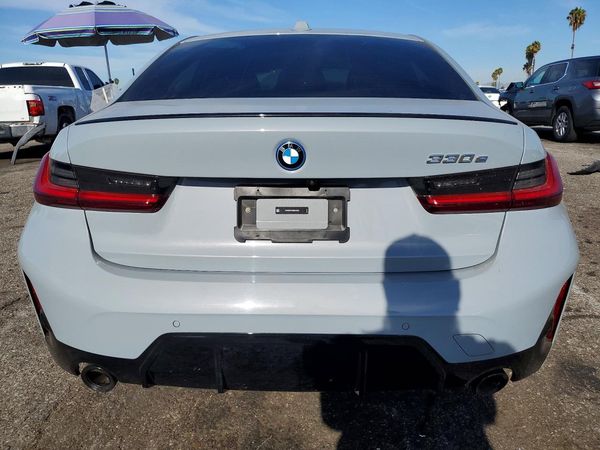 2024 BMW 330E