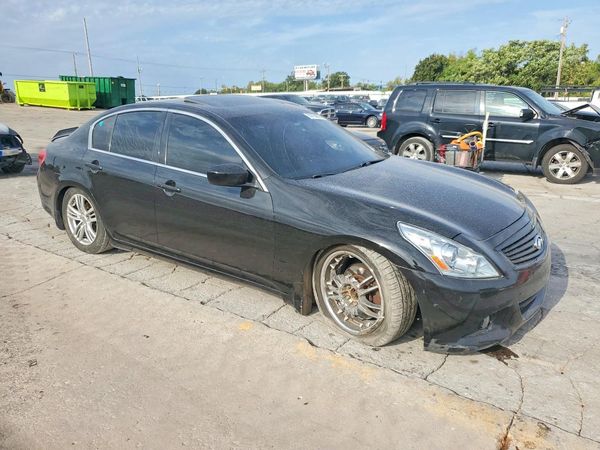 2013 INFINITI G37