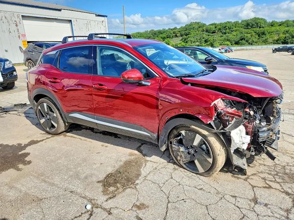 2025 NISSAN KICKS