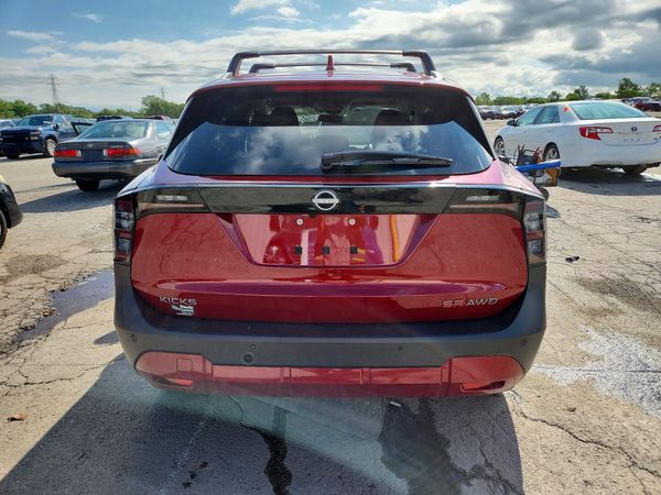 2025 NISSAN KICKS